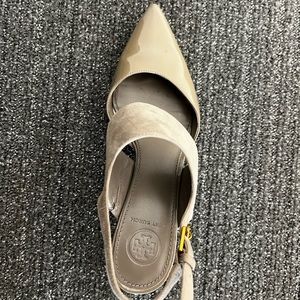 Tory Burch Beige Sling Back